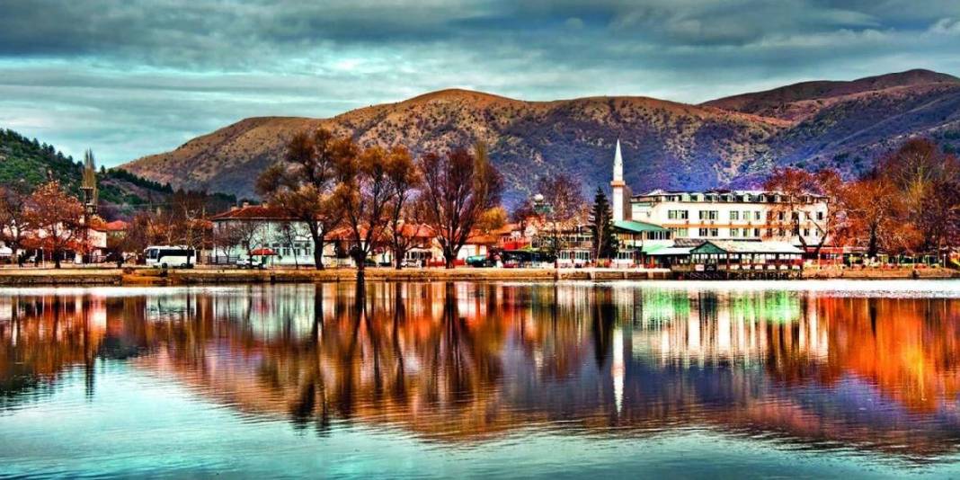 Havası yıl boyu serin ve temiz kalıyor, doğal güzelliğiyle büyülüyor! Tatilin yeni adresi: Buraya giden yerleşmeye can atıyor 1